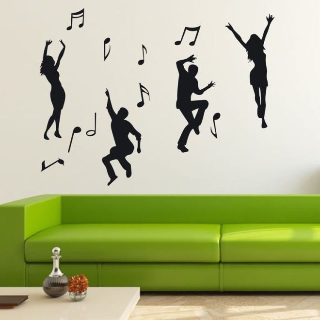 Особенности рисунков жидкими обоями на стене