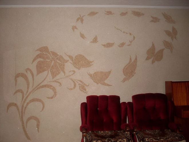 Подходящие рисунки жидкими обоями на стене