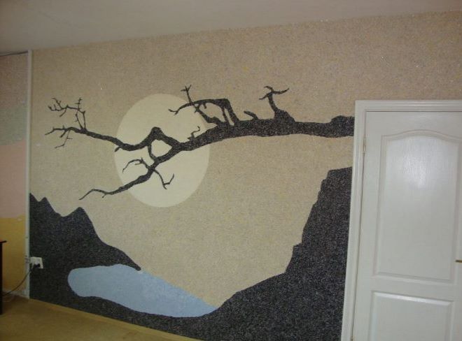 Подходящие рисунки жидкими обоями на стене